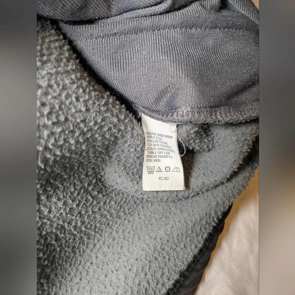 IZOD PerformX PFX Men's Fleece Gray And‎ Black Jacket Size Large
